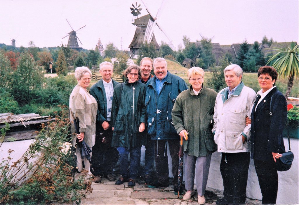 Gruppenbild Vorstand mit Partnern in Gifhorn