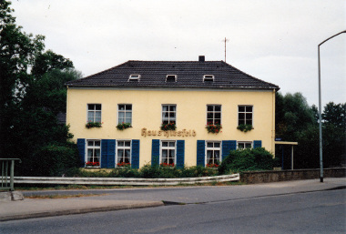 das alte Rittergut und Inhaber der Mhle im Mittelalter - Haus Hiesfeld